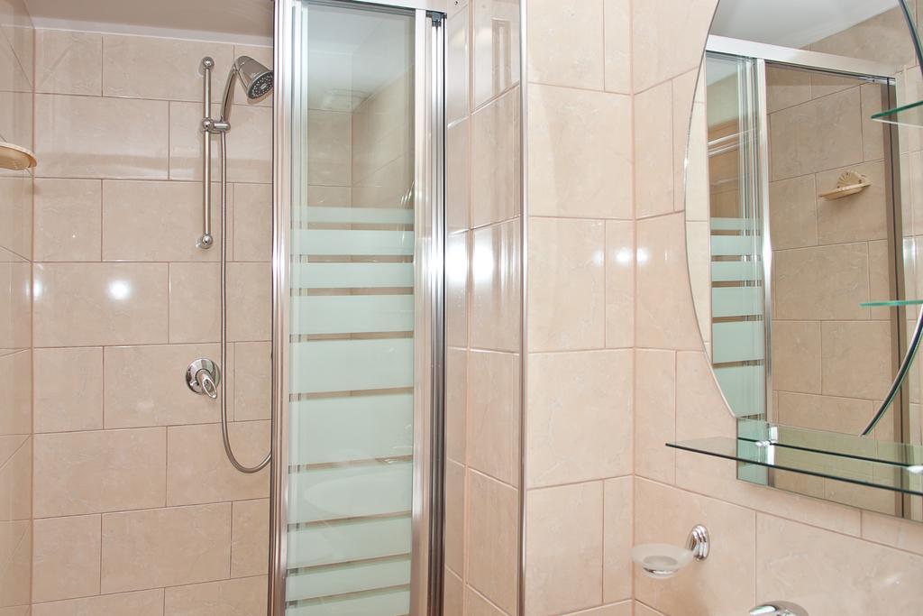Къща за гости Лондон Hotel Велинград Стая снимка