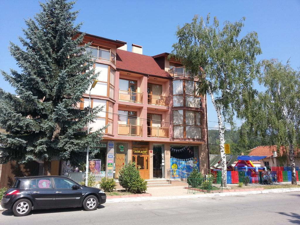 Къща за гости Лондон Hotel Велинград Стая снимка
